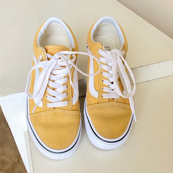 vans old skool skate shoe yellow